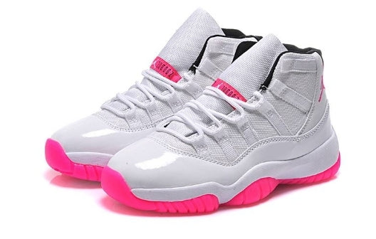 Les Air Jordan 11 Femme permettent de personnaliser votre style tout en bénéficiant d’un confort supérieur.Idéale pour un usage quotidien.