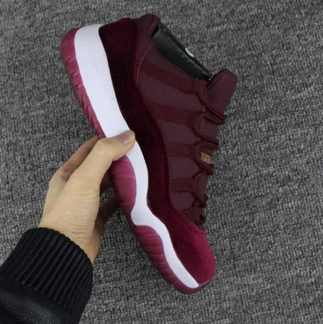 Les Air Jordan 11 Femme permettent de personnaliser votre style tout en bénéficiant d’un confort supérieur.Idéale pour un usage quotidien.