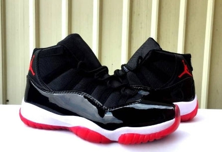 Les Air Jordan 11 Femme permettent de personnaliser votre style tout en bénéficiant d’un confort supérieur.Idéale pour un usage quotidien.