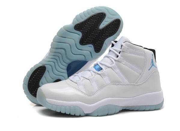 Les Air Jordan 11 Femme permettent de personnaliser votre style tout en bénéficiant d’un confort supérieur.Idéale pour un usage quotidien.