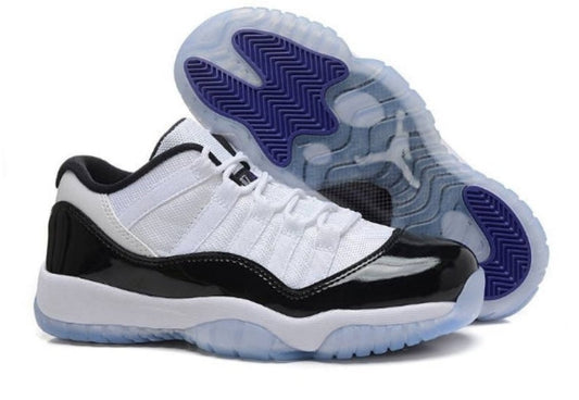 Les Air Jordan 11 Femme permettent de personnaliser votre style tout en bénéficiant d’un confort supérieur.Idéale pour un usage quotidien.