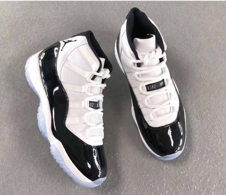 Les Air Jordan 11 Femme permettent de personnaliser votre style tout en bénéficiant d’un confort supérieur.Idéale pour un usage quotidien.