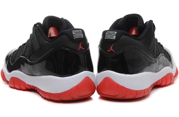 Les Air Jordan 11 Femme permettent de personnaliser votre style tout en bénéficiant d’un confort supérieur.Idéale pour un usage quotidien.