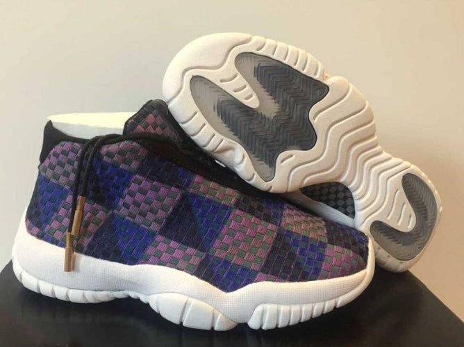 Les Air Jordan 11 Femme permettent de personnaliser votre style tout en bénéficiant d’un confort supérieur.Idéale pour un usage quotidien.