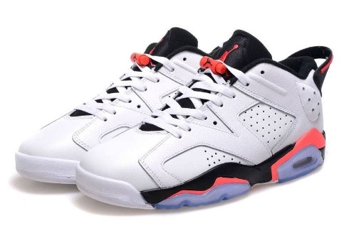 Les  baskets Air Jordan 6 Retro "Pantone" Femme permettent de personnaliser votre style tout en bénéficiant d’un confort supérieur.