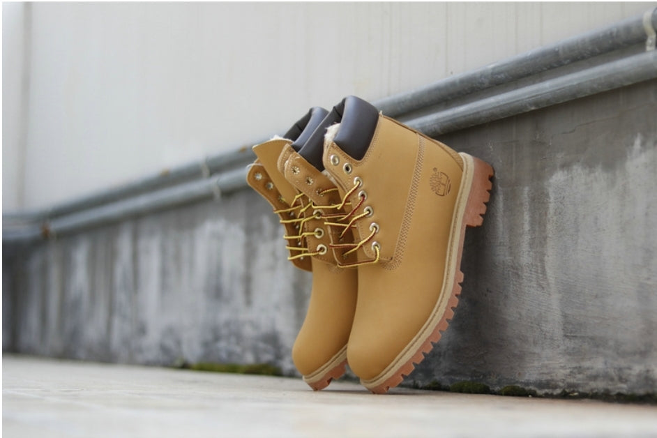 Les baskets Botte Timberland intemporel et robustesse. design qualité supérieure les rendent indispensables aventuriers.pas cher. Le moins cher.