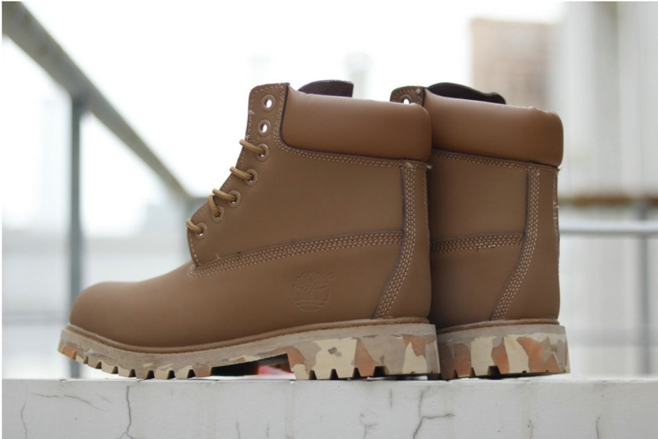 Les baskets Botte Timberland intemporel et robustesse. design qualité supérieure les rendent indispensables aventuriers.pas cher. Le moins cher.