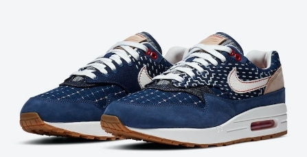 Les baskets Nike Air Max 1 Femme incarnent l’héritage emblématique de la marque Nike, combinant un design intemporel avec des touches modernes.