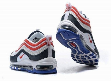 Les baskets Nike Air Max 97 Femme sont des pièces maîtresses de la mode. Avec un look décontractée style iconique tendance olution emblématique de la ligne Nike, les Nike Air Max 97 sont un témoignage de l'engagement de Nike à combiner style et innovation.