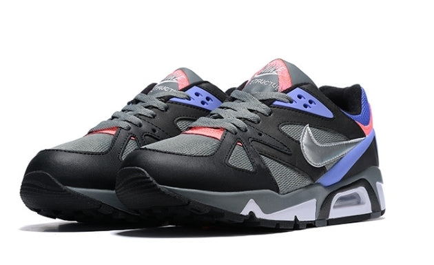les baskets Nike Air Structure Triax 91 sont un témoignage de l'engagement de Nike à combiner style et innovation.