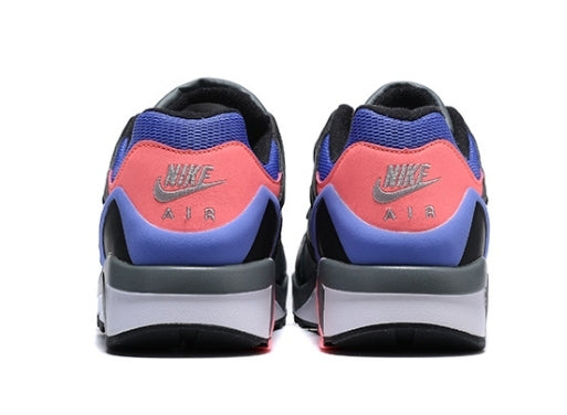les baskets Nike Air Structure Triax 91 sont un témoignage de l'engagement de Nike à combiner style et innovation.
