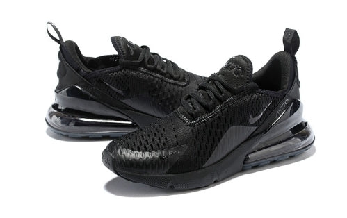 Les baskets Nike Air Max 270 Femme se démarquent par leur esthétique futuriste et leur technologie innovante.