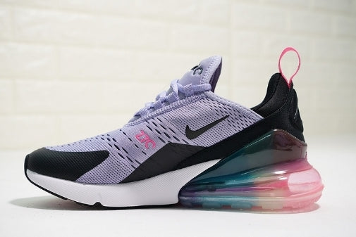 Les baskets Nike Air Max 270 Plus Femme combinent deux des modèles les plus emblématiques de la marque : les Air Max 270 et les Air Max Plus.