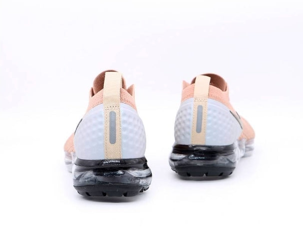 Nike Air VaporMax Flyknit 2.0 "Rose Gold"
Women