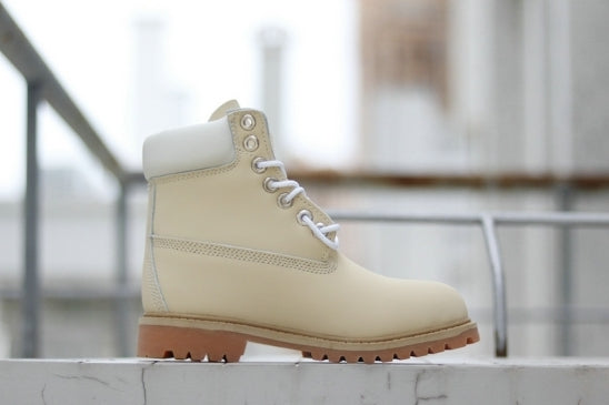 les baskets, bottes Timberland Femme sont un témoignage de l'engagement de Timberland à combiner style et durabilité.