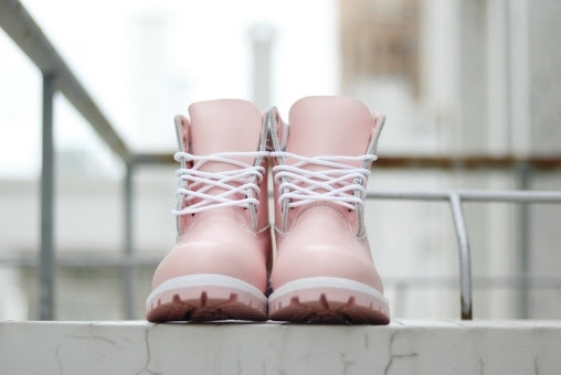 les baskets, bottes Timberland Femme sont un témoignage de l'engagement de Timberland à combiner style et durabilité.