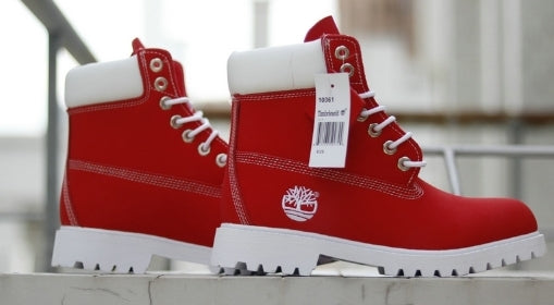 les baskets, bottes Timberland Femme sont un témoignage de l'engagement de Timberland à combiner style et durabilité.