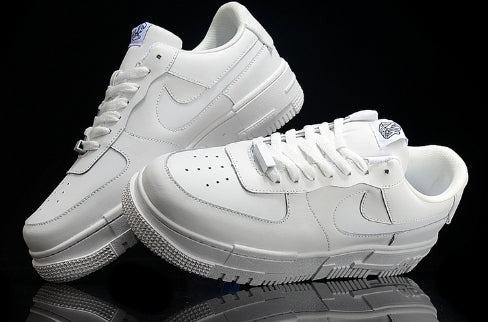 Les baskets Nike Air Max Pixel Femme incarnent une élégance contemporaine et un design moderniste qui captivent immédiatement.