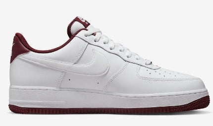 Premièrement : Les baskets Nike Air Force 1 Low femme incarnent l’alliance parfaite entre style intemporel et innovation technique.