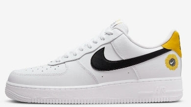 Premièrement : Les baskets Nike Air Force 1 Low femme incarnent l’alliance parfaite entre style intemporel et innovation technique.