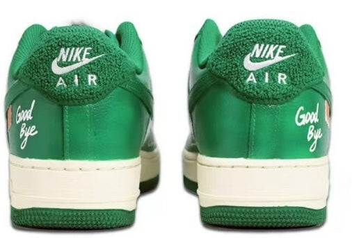 Premièrement : Les baskets Nike Air Force 1 Low femme incarnent l’alliance parfaite entre style intemporel et innovation technique.
