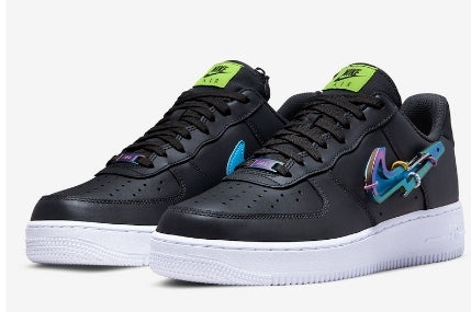 Premièrement : Les baskets Nike Air Force 1 Low femme incarnent l’alliance parfaite entre style intemporel et innovation technique.