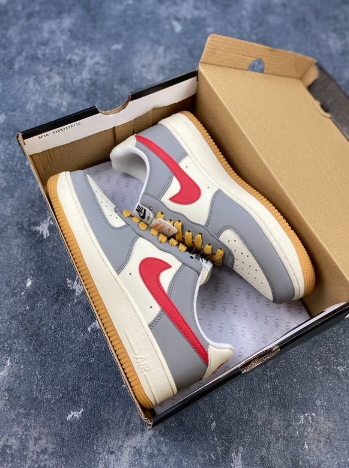 Premièrement : Les baskets Nike Air Force 1 femme sont bien plus qu’une simple paire de baskets – elles incarnent un style légendaire, un confort exceptionnel et une polyvalence inégalée.