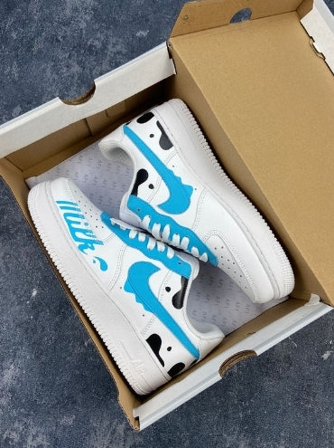 Premièrement : Les baskets Nike Air Force 1 femme sont bien plus qu’une simple paire de baskets – elles incarnent un style légendaire, un confort exceptionnel et une polyvalence inégalée.