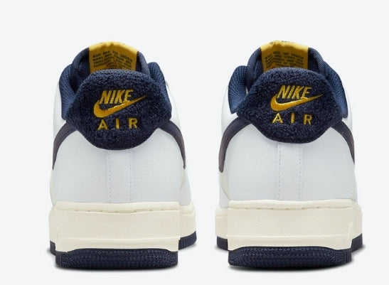 Premièrement : Les baskets Nike Air Force 1 femme sont bien plus qu’une simple paire de baskets – elles incarnent un style légendaire, un confort exceptionnel et une polyvalence inégalée.