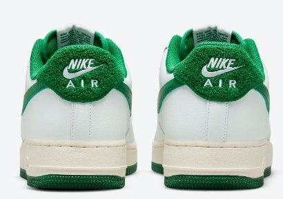 Premièrement : Les baskets Nike Air Force 1 femme sont bien plus qu’une simple paire de baskets – elles incarnent un style légendaire, un confort exceptionnel et une polyvalence inégalée.