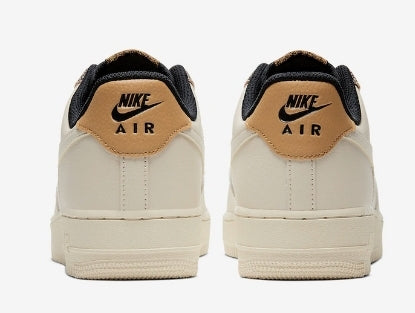 Premièrement : Les baskets Nike Air Force 1 Low femme incarnent l’alliance parfaite entre style intemporel et innovation technique.