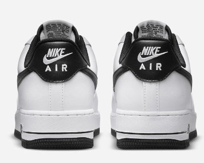 Premièrement : Les baskets Nike Air Force 1 femme sont bien plus qu’une simple paire de baskets – elles incarnent un style légendaire, un confort exceptionnel et une polyvalence inégalée.