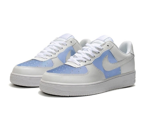 Premièrement : Les baskets Nike Air Force 1 femme sont bien plus qu’une simple paire de baskets – elles incarnent un style légendaire, un confort exceptionnel et une polyvalence inégalée.