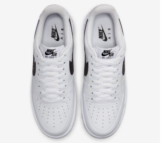 Premièrement : Les baskets Nike Air Force 1 femme sont bien plus qu’une simple paire de baskets – elles incarnent un style légendaire, un confort exceptionnel et une polyvalence inégalée.