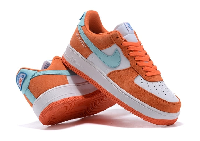 Premièrement : Les baskets Nike Air Force 1 Low femme incarnent l’alliance parfaite entre style intemporel et innovation technique.