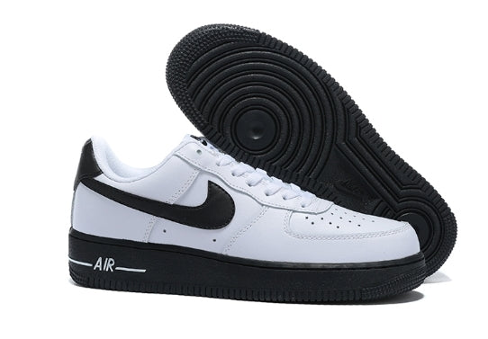 Premièrement : Les baskets Nike Air Force 1 femme sont bien plus qu’une simple paire de baskets – elles incarnent un style légendaire, un confort exceptionnel et une polyvalence inégalée.