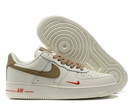 Premièrement : Les baskets Nike Air Force 1 femme sont bien plus qu’une simple paire de baskets – elles incarnent un style légendaire, un confort exceptionnel et une polyvalence inégalée.