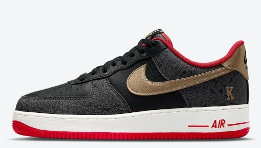 Premièrement : Les baskets Nike Air Force 1 femme sont bien plus qu’une simple paire de baskets – elles incarnent un style légendaire, un confort exceptionnel et une polyvalence inégalée.