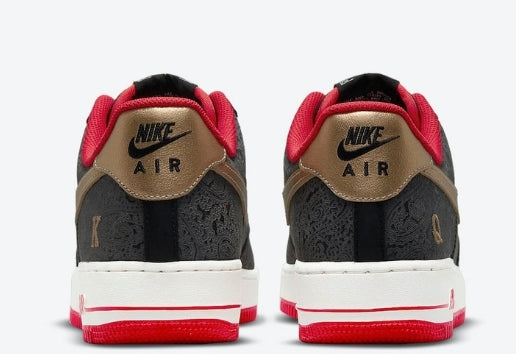 Premièrement : Les baskets Nike Air Force 1 femme sont bien plus qu’une simple paire de baskets – elles incarnent un style légendaire, un confort exceptionnel et une polyvalence inégalée.