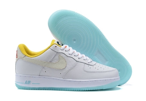 Premièrement : Les baskets Nike Air Force 1 femme sont bien plus qu’une simple paire de baskets – elles incarnent un style légendaire, un confort exceptionnel et une polyvalence inégalée.
