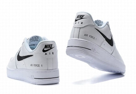 Premièrement : Les baskets Nike Air Force 1 femme sont bien plus qu’une simple paire de baskets – elles incarnent un style légendaire, un confort exceptionnel et une polyvalence inégalée.