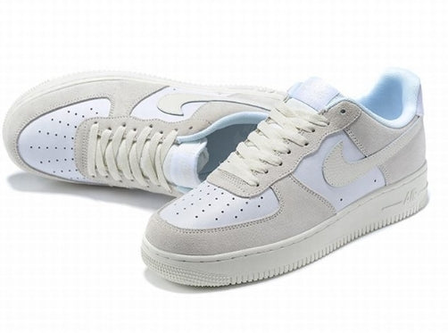 Premièrement : Les baskets Nike Air Force 1 femme sont bien plus qu’une simple paire de baskets – elles incarnent un style légendaire, un confort exceptionnel et une polyvalence inégalée.