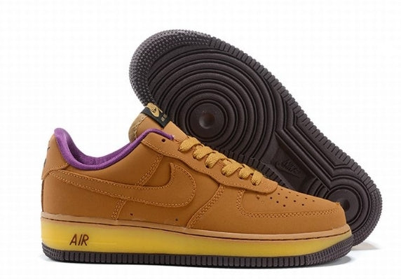 Premièrement : Les baskets Nike Air Force 1 femme sont bien plus qu’une simple paire de baskets – elles incarnent un style légendaire, un confort exceptionnel et une polyvalence inégalée.