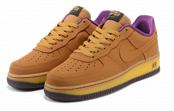 Premièrement : Les baskets Nike Air Force 1 femme sont bien plus qu’une simple paire de baskets – elles incarnent un style légendaire, un confort exceptionnel et une polyvalence inégalée.
