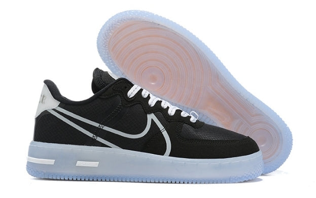 Premièrement : Les baskets Nike Air Force 1 femme sont bien plus qu’une simple paire de baskets – elles incarnent un style légendaire, un confort exceptionnel et une polyvalence inégalée.