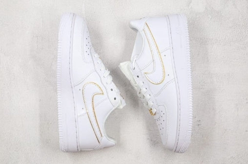 Premièrement : Les baskets Nike Air Force 1 femme sont bien plus qu’une simple paire de baskets – elles incarnent un style légendaire, un confort exceptionnel et une polyvalence inégalée.