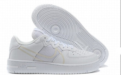 Premièrement : Les baskets Nike Air Force 1 femme sont bien plus qu’une simple paire de baskets – elles incarnent un style légendaire, un confort exceptionnel et une polyvalence inégalée.