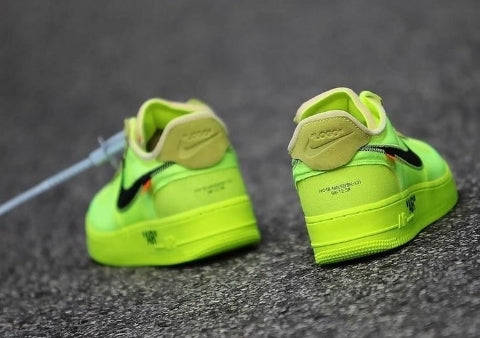 Premièrement : Les baskets Nike Air Force 1 femme sont bien plus qu’une simple paire de baskets – elles incarnent un style légendaire, un confort exceptionnel et une polyvalence inégalée.