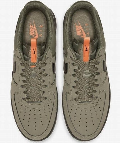 Premièrement : Les baskets Nike Air Force 1 Low femme incarnent l’alliance parfaite entre style intemporel et innovation technique.