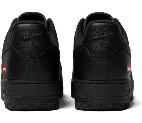 Premièrement : Les baskets Nike Air Force 1 Low femme incarnent l’alliance parfaite entre style intemporel et innovation technique.